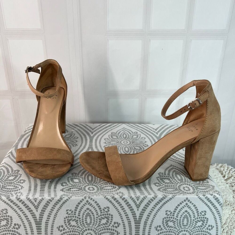 A New Day Tan Ema High Block Heel Square Toe Suede Ankle Strap Sandals Size 10